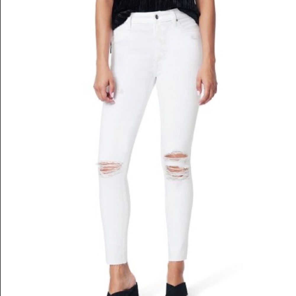 Joe’s jeans white “the Andie” mid rise skinny crop distressed jeans
